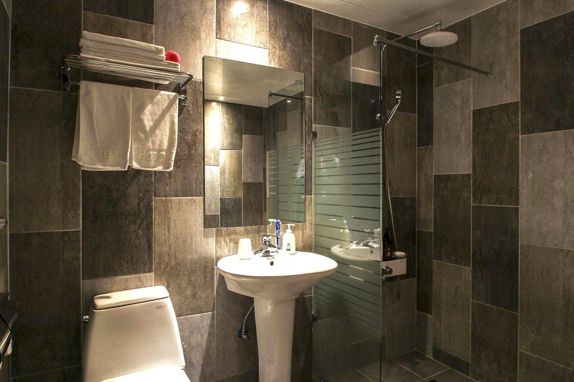 Hotel The May Пусан Экстерьер фото